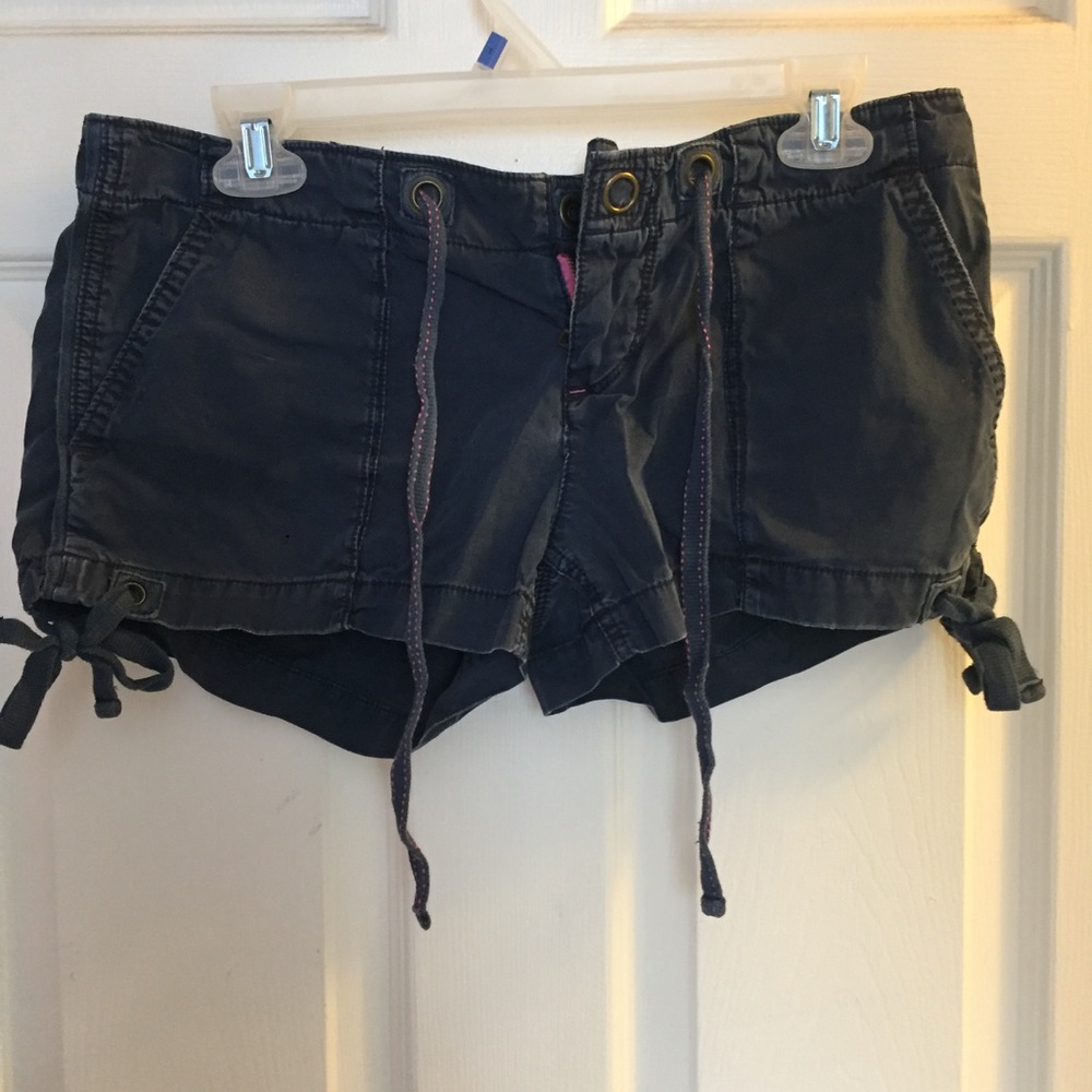 American Eagle Size 4 Shorts